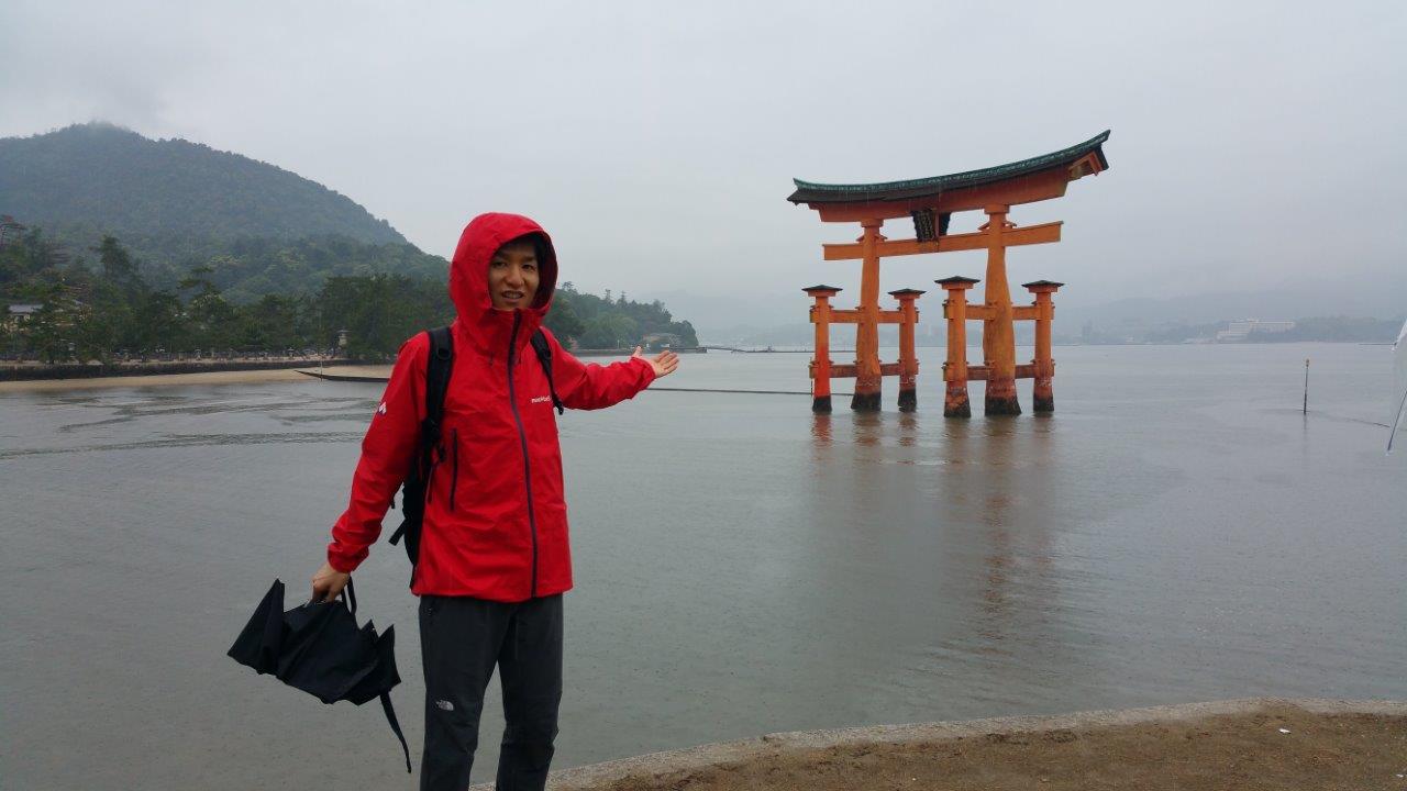 雨の厳島神社と弥山 18年5月13日 広島旅行 2日目 謎